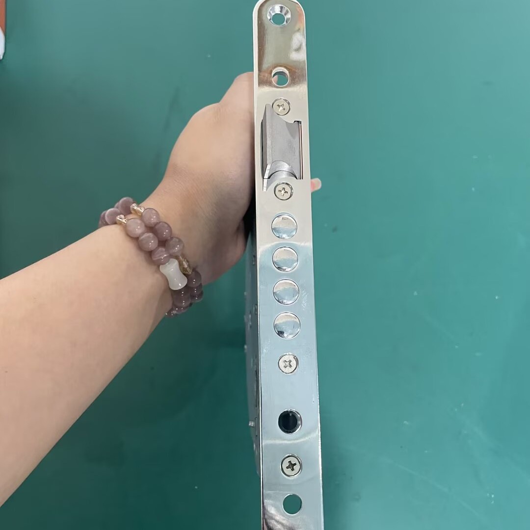 Smart Automatic Israeli 6590 M - Home Security Locks 评论和价格